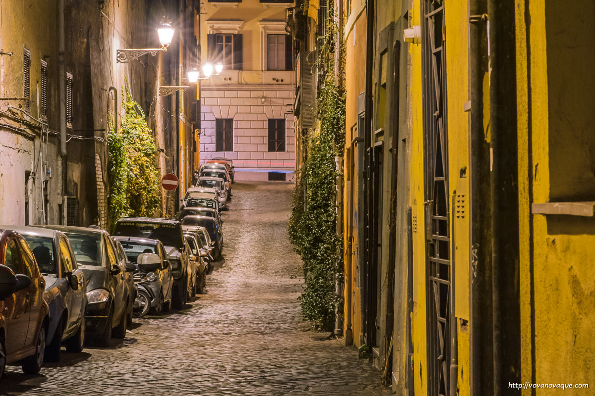 Trastevere at night