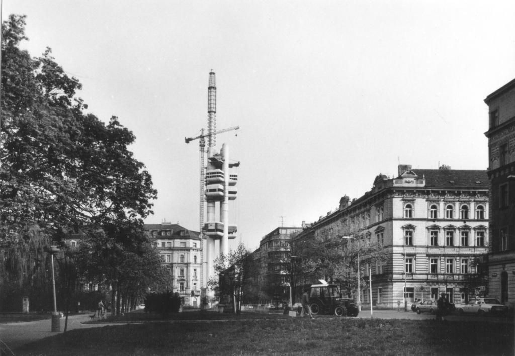 Zizkov tower history