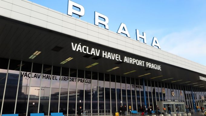 How to get from airport to city centre of Prague