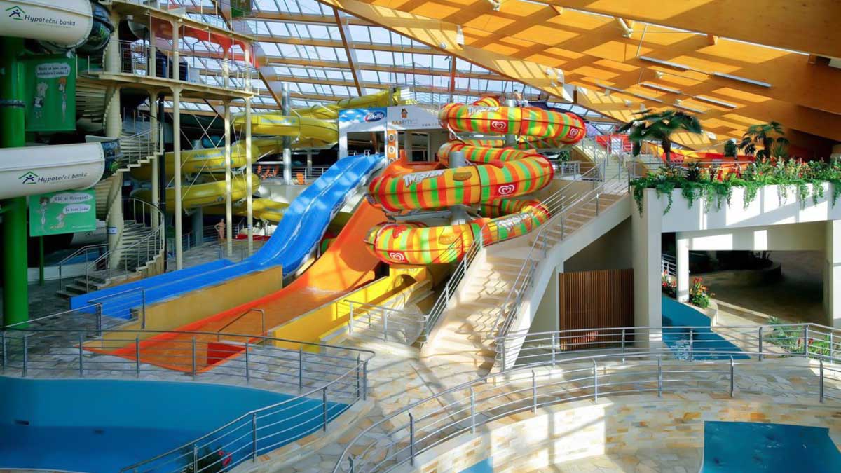 Where to go with kids - AquaPalace in Prague