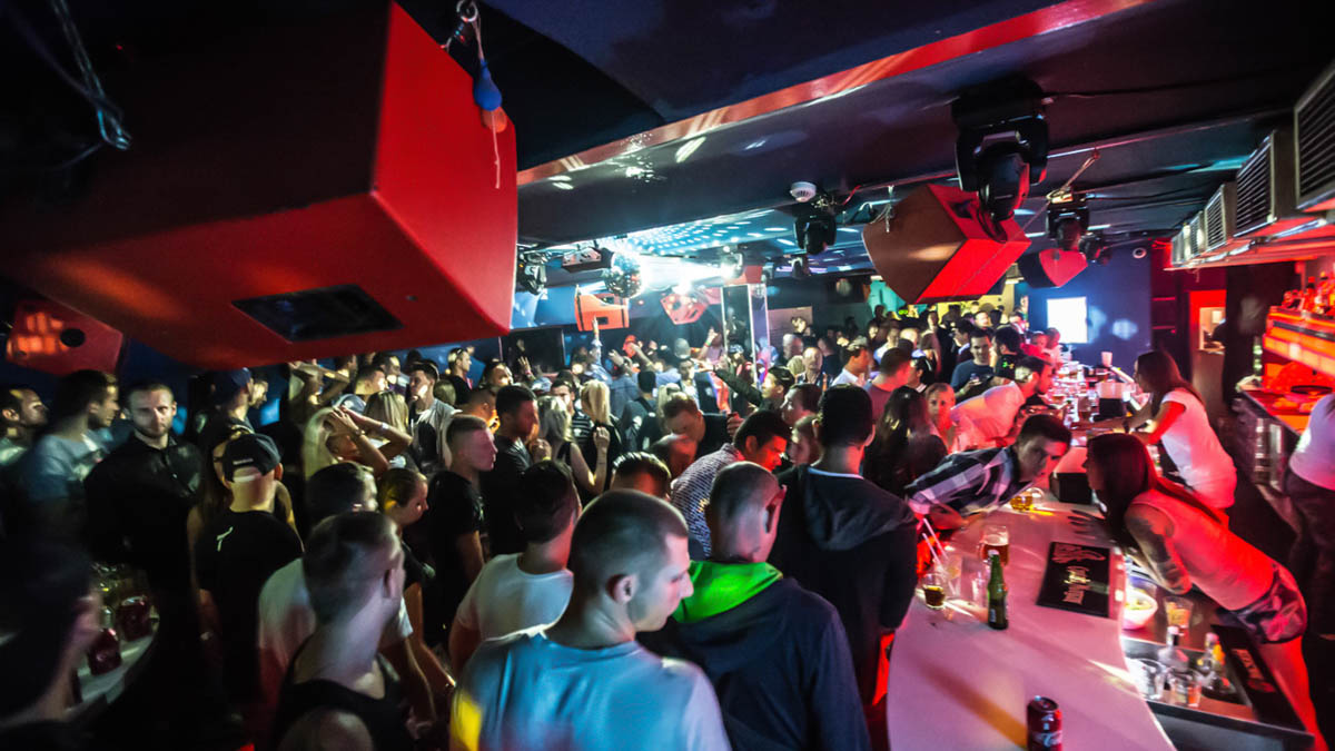 What to do in Prague at niht; clubs