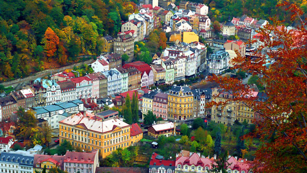One day trip from Prague to Karlovy Vary