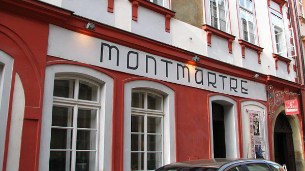 where to have brunch in Prague cafe montmartre